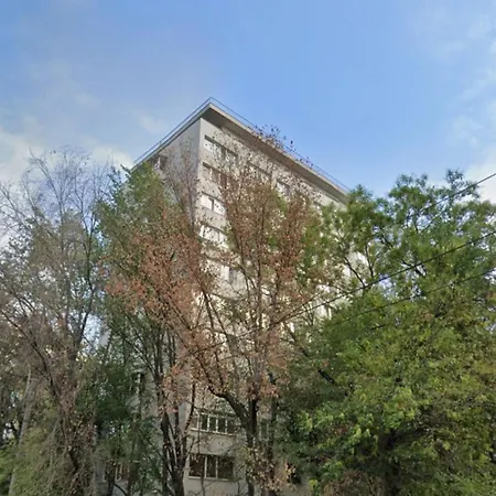 Toto'S Guest House Bucarest Esterno foto