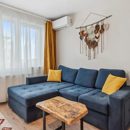 Toto'S Guest House Bucarest Esterno foto